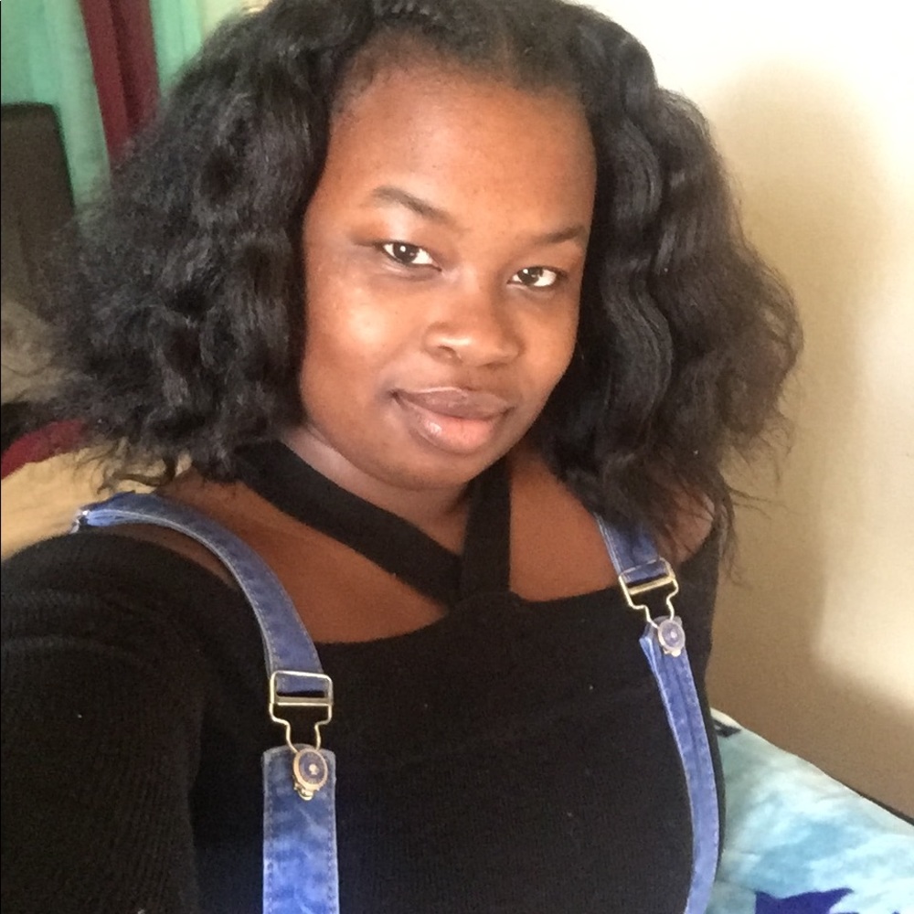 Meet your Posher, Akira